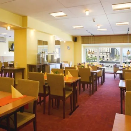 Hotel Mdm City Centre 